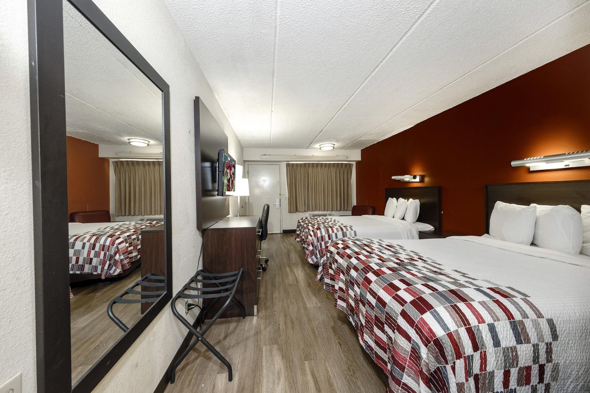 Red Roof Inn Tampa - Brandon Kültér fotó