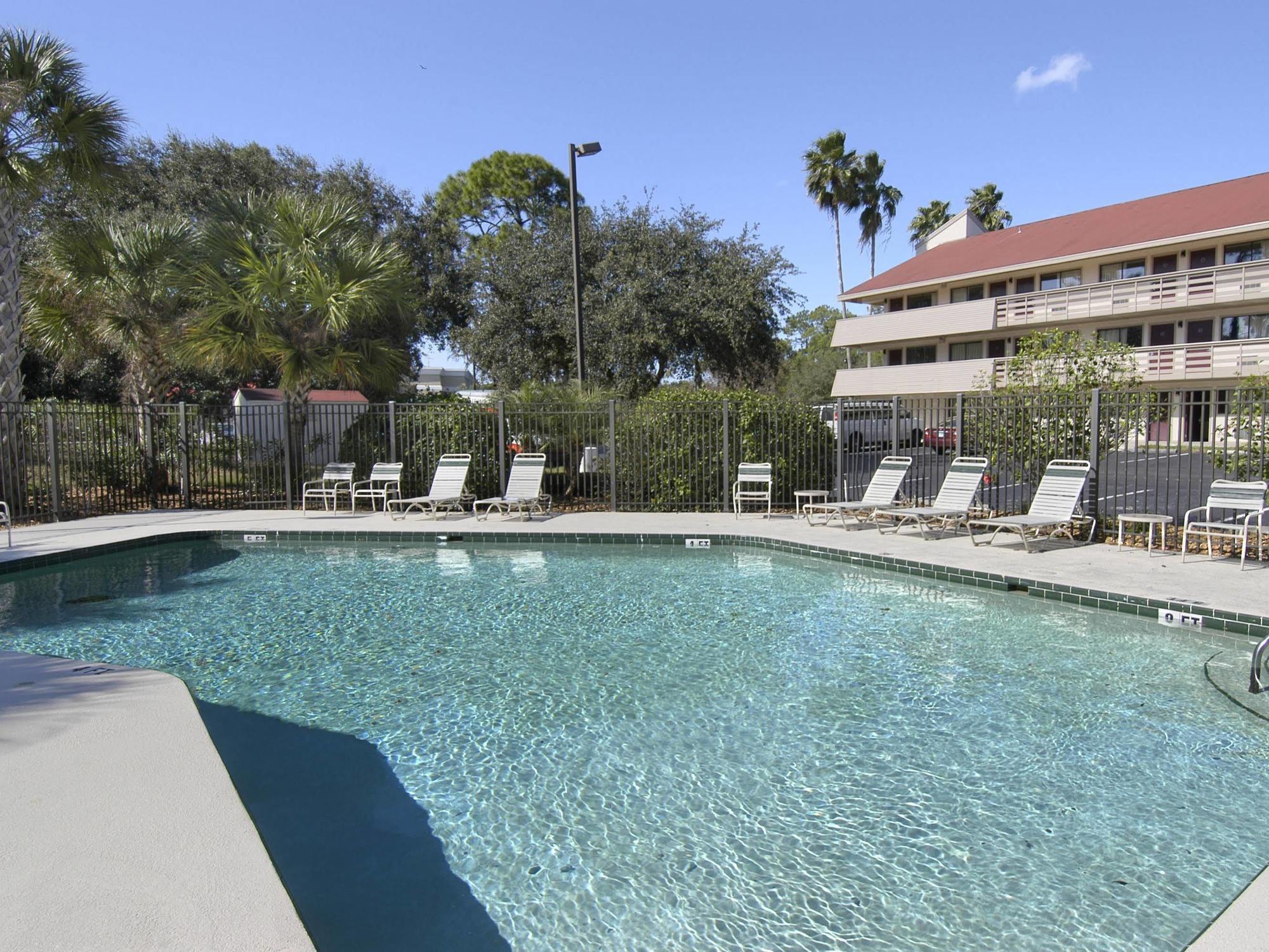 Red Roof Inn Tampa - Brandon Kültér fotó